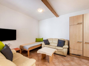 Comfy Apartment in Aschau im Zillertal with Ski boot heaters and Sauna